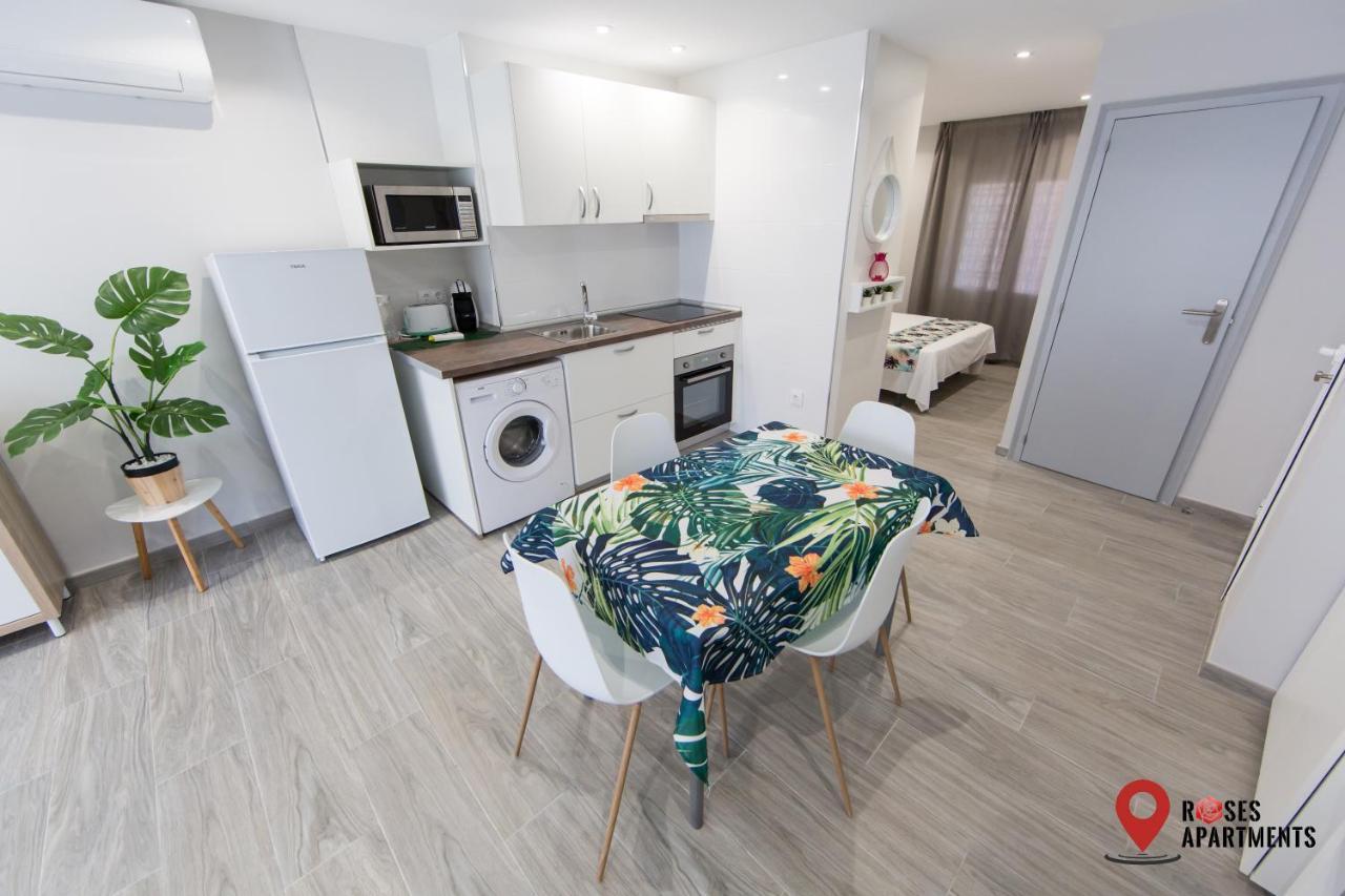 Roses Apartments Tropical Loft Vista Mar Lateral Zewnętrze zdjęcie
