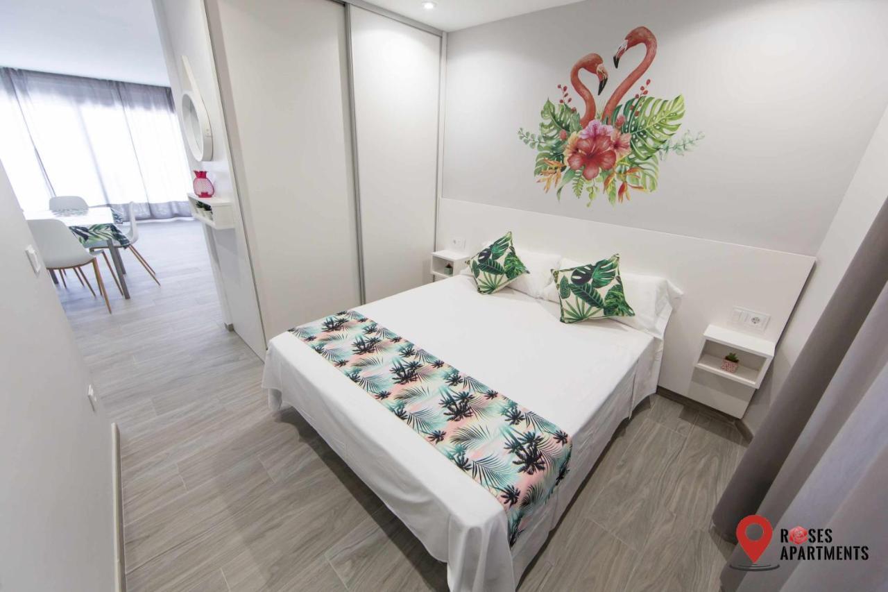 Roses Apartments Tropical Loft Vista Mar Lateral Zewnętrze zdjęcie